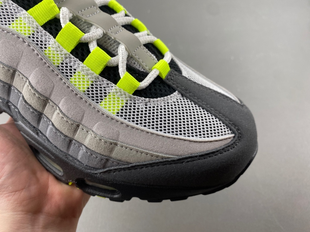 Nike Air Max 95 OG “Neon” HM4740-001