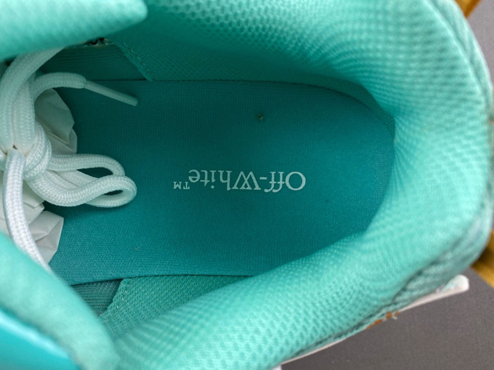 off white Be Right Back Sneakers New York