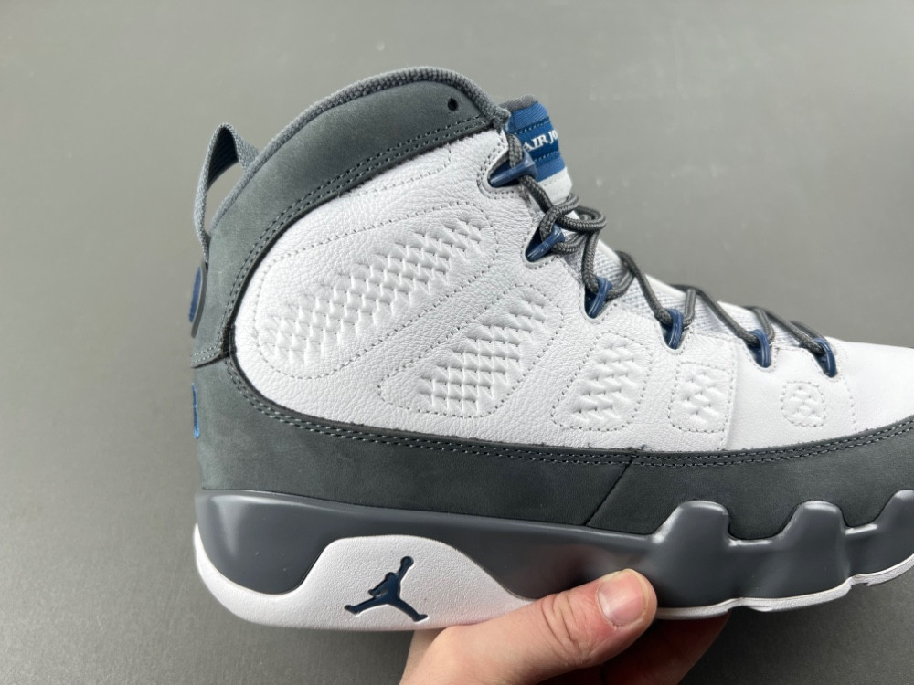 Air Jordan 9 