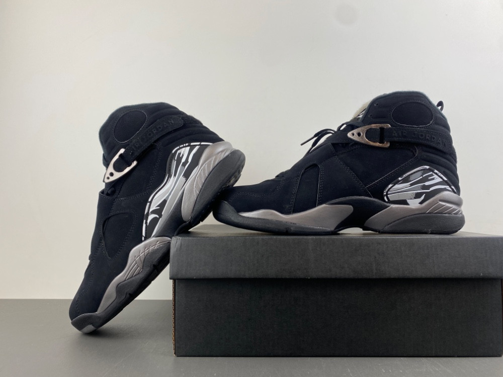 Air Jordan 8 Retro 