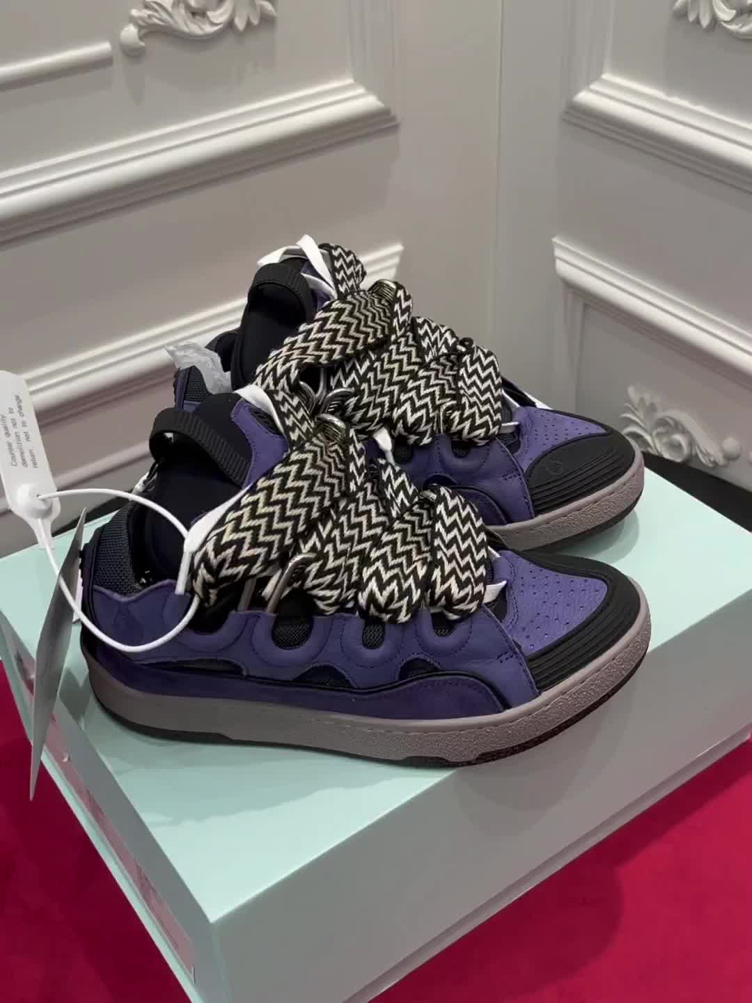 lanvin curb sneaker