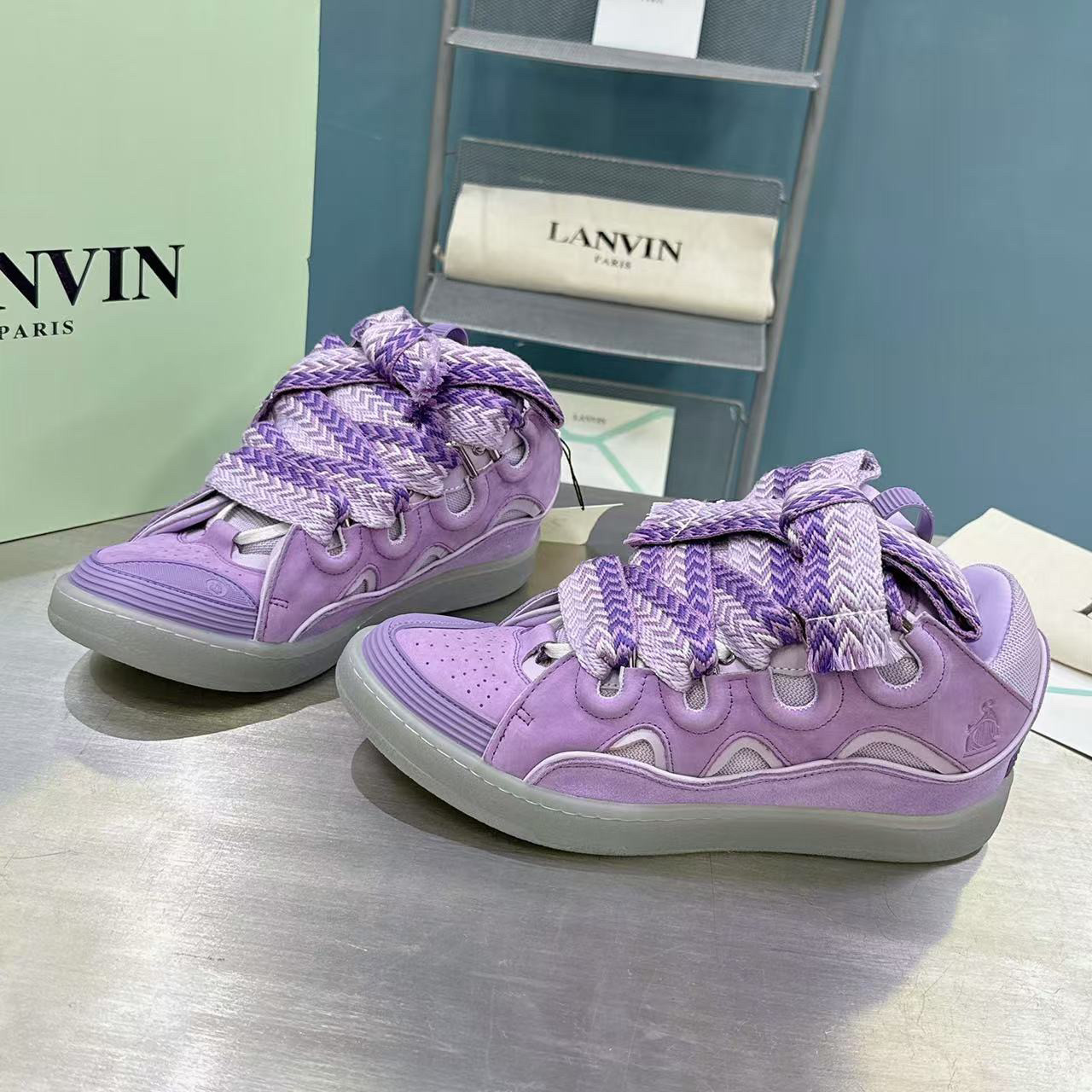 LANVIN CURB SNEAKER
