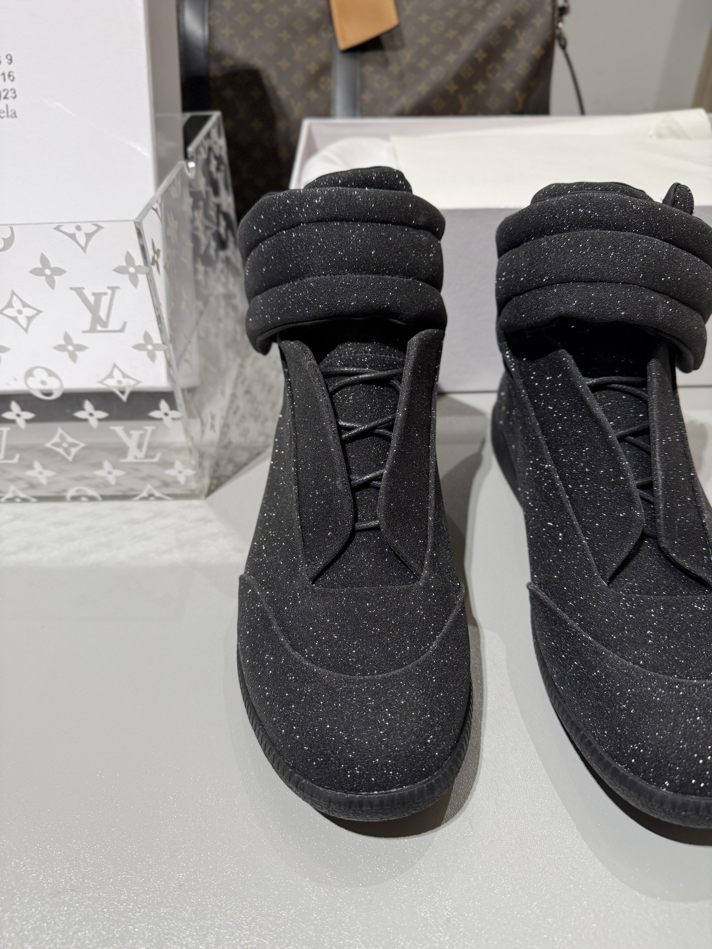 Ma1s0n Marg*e1a SNEAKER