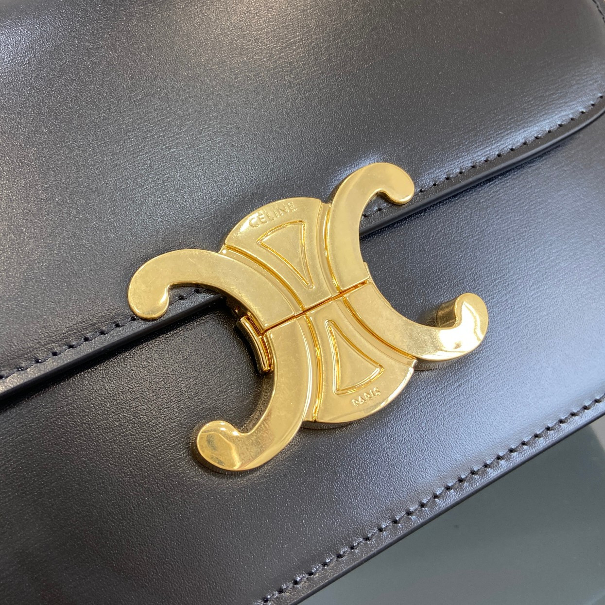 Ce1i*e BAG