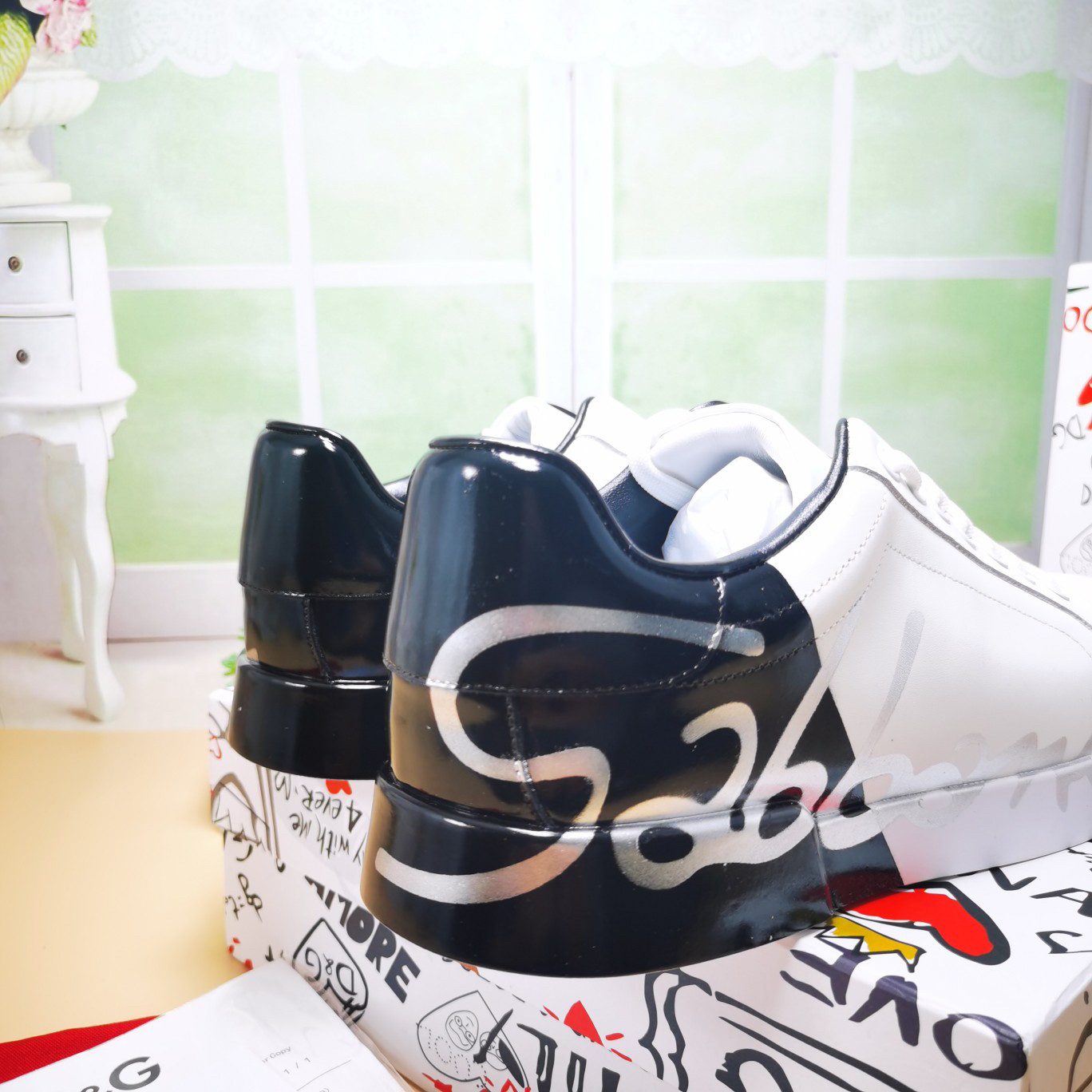 DG SNEAKER