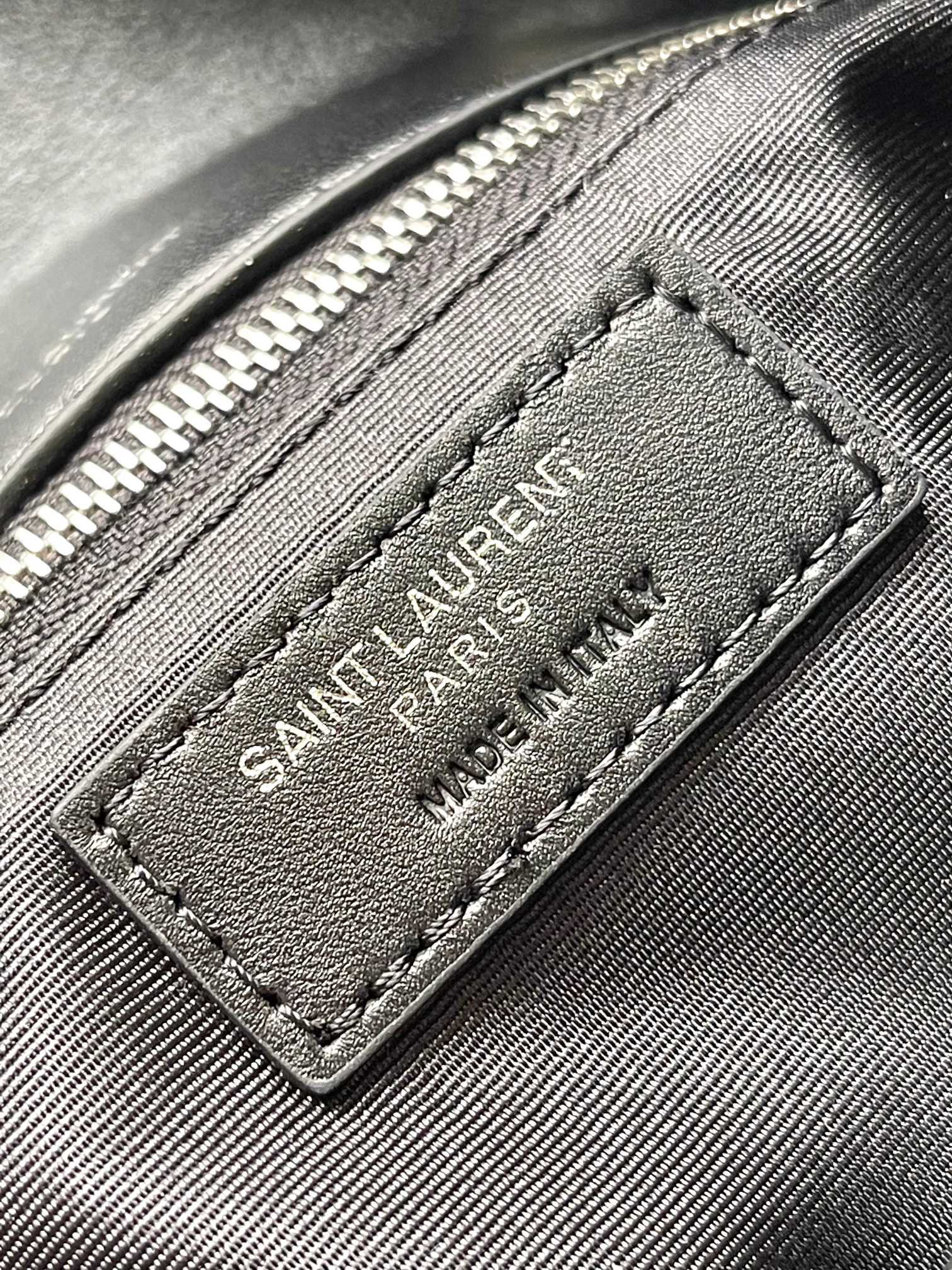 Y51 BAG