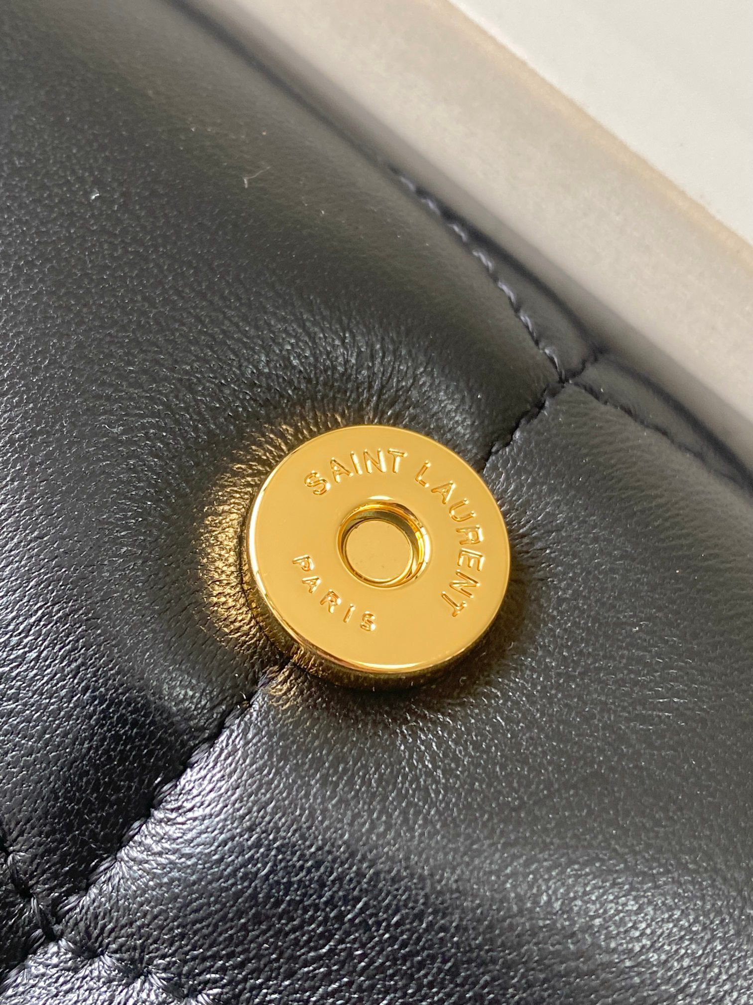 Y51 BAG