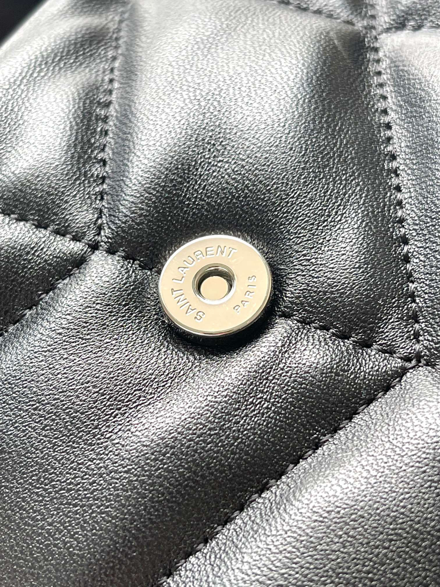 Y51 BAG