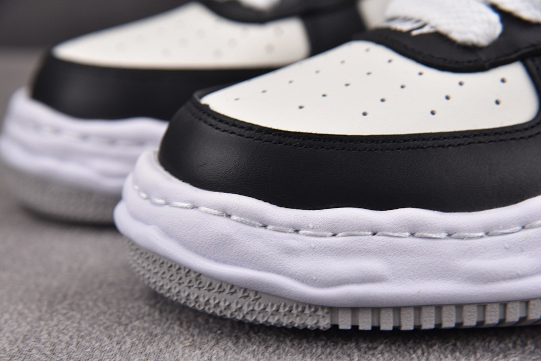 Ma1s0n MIHARA YASUHIRO Sneaker