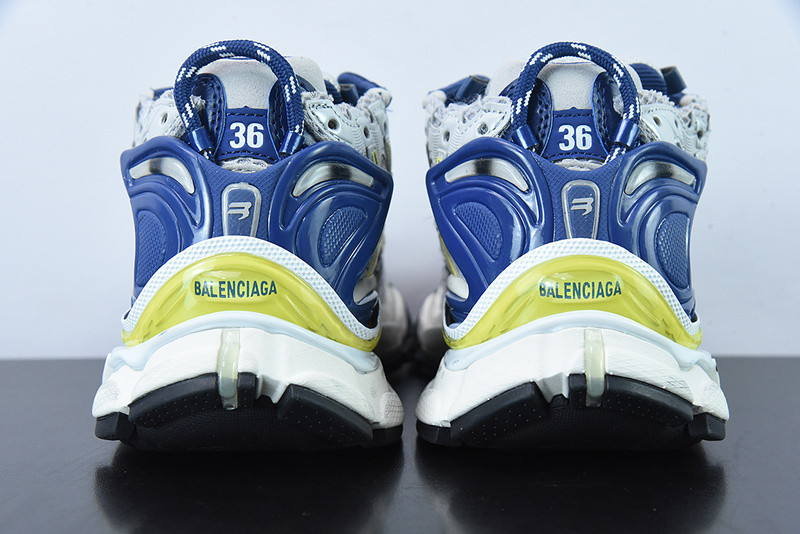 Ba*len*cia*ga runner sneaker