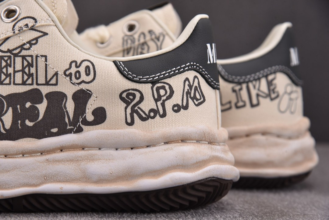 Ma1s0n MIHARA YASUHIRO Sneaker