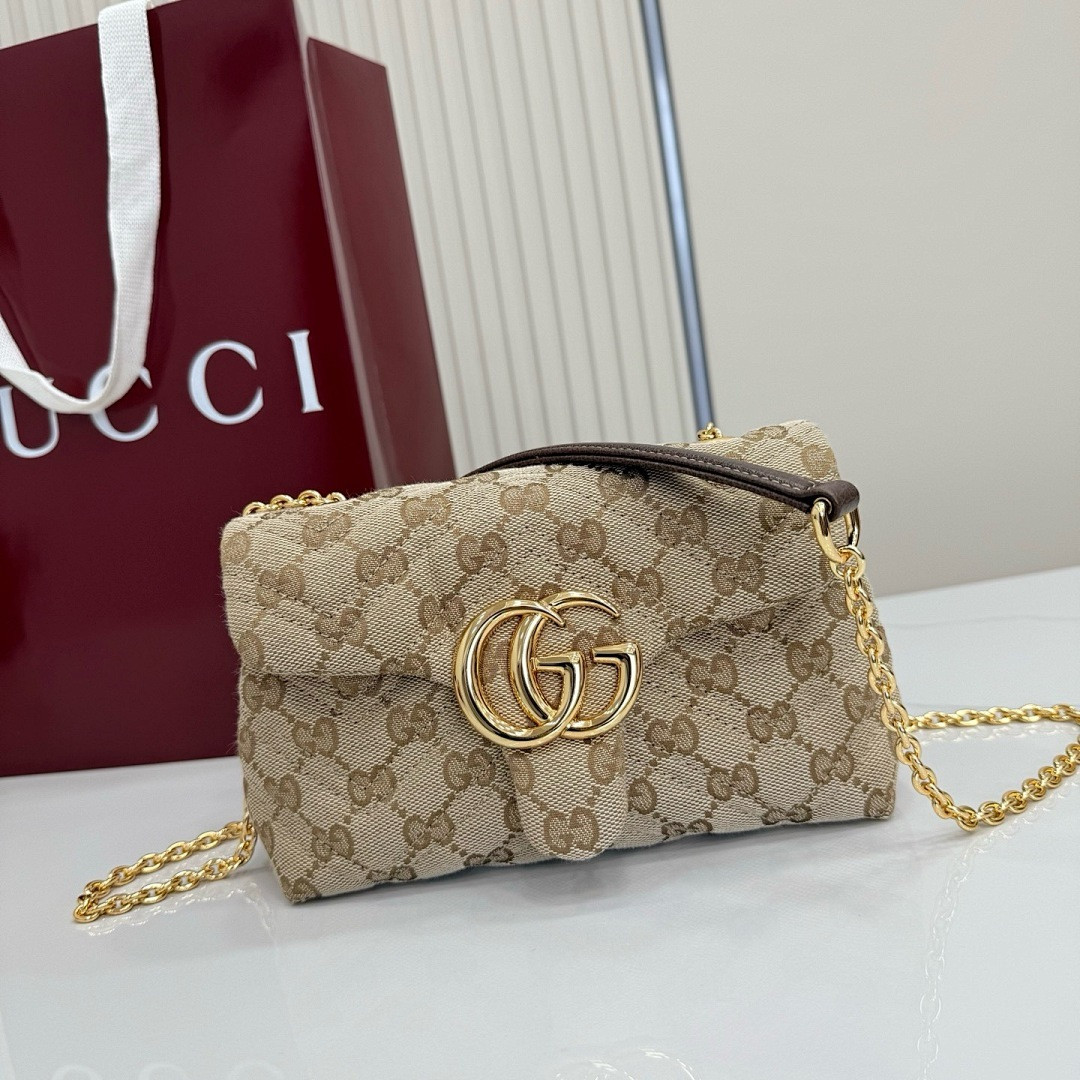 Gvc*1 BAG