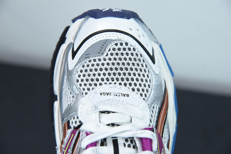 Ba*len*cia*ga runner sneaker