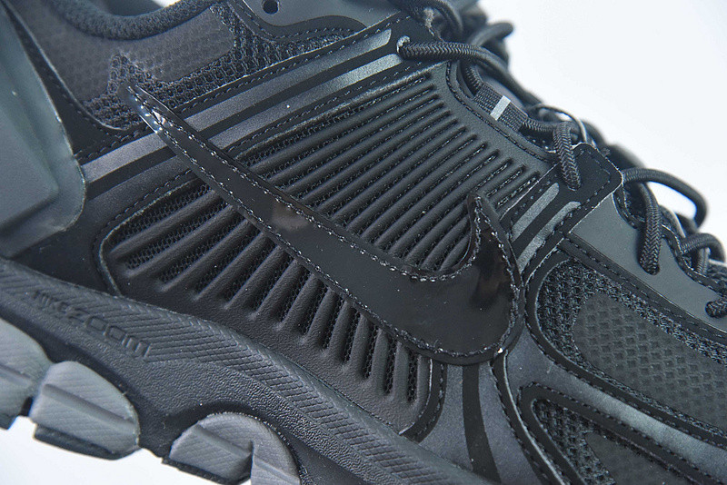 nike a-cold-wall* x air zoom vomero 5 