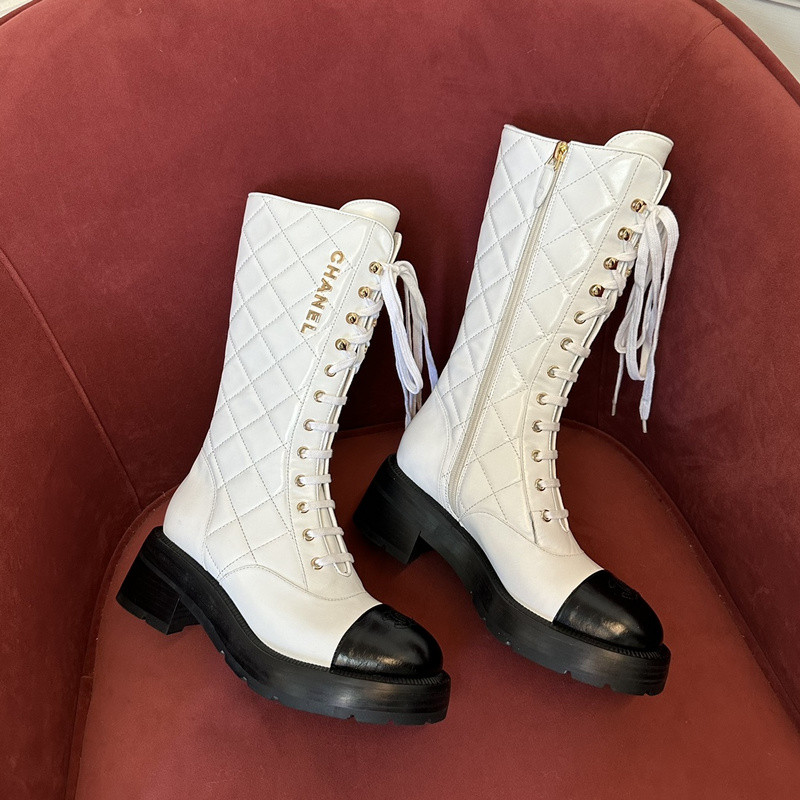 Chanel Sneaker