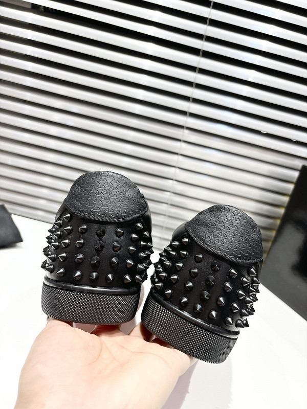 CHIAN LOUIN LOW TOP SNEAKER