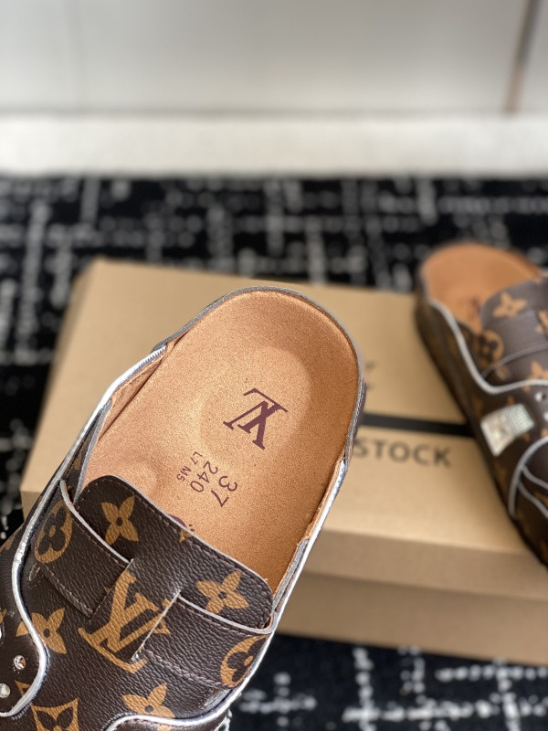 LVT SANDALS