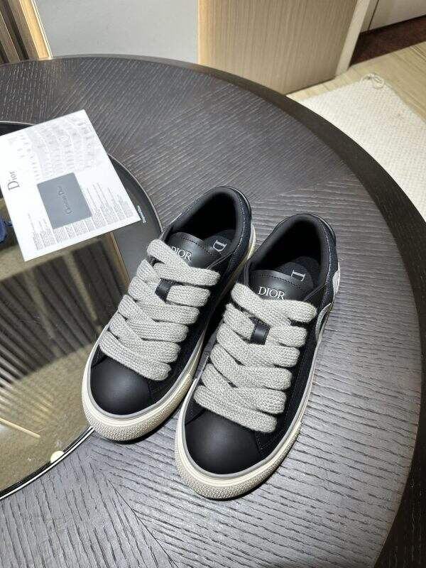 DIO* B33 SNEAKER