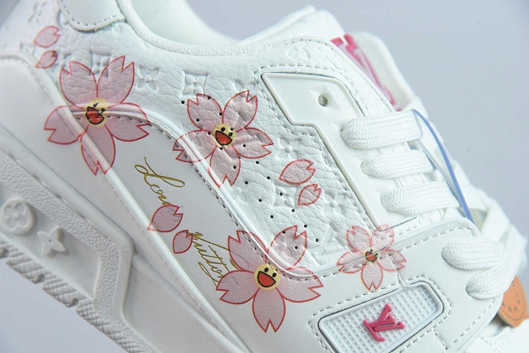 LVT SNEAKERS