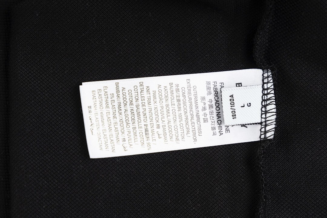 Bv*b*rry Clothes