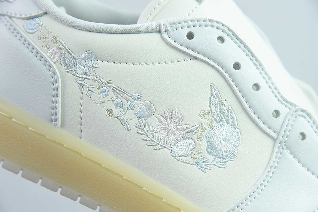 Air Jordan 1 Low OG “Floral Swoosh” IF4391-100