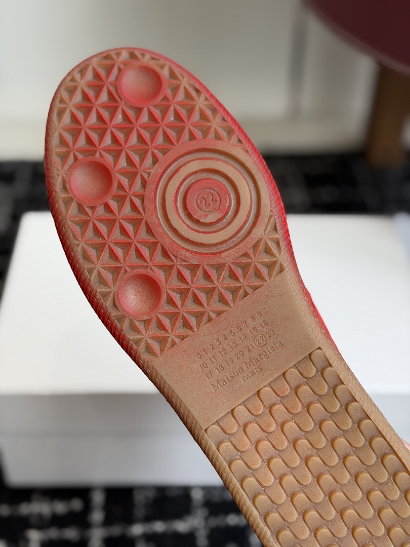 Ma1s0n Marg*e1a SNEAKER