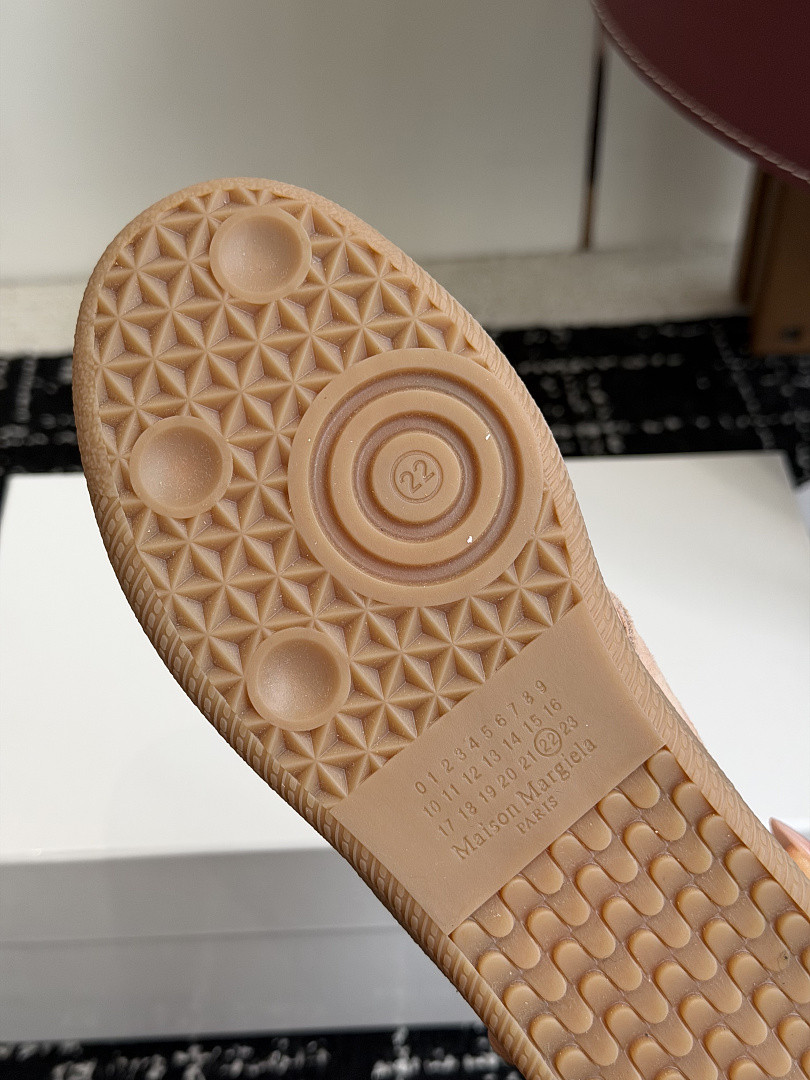 Ma1s0n Marg*e1a SNEAKER