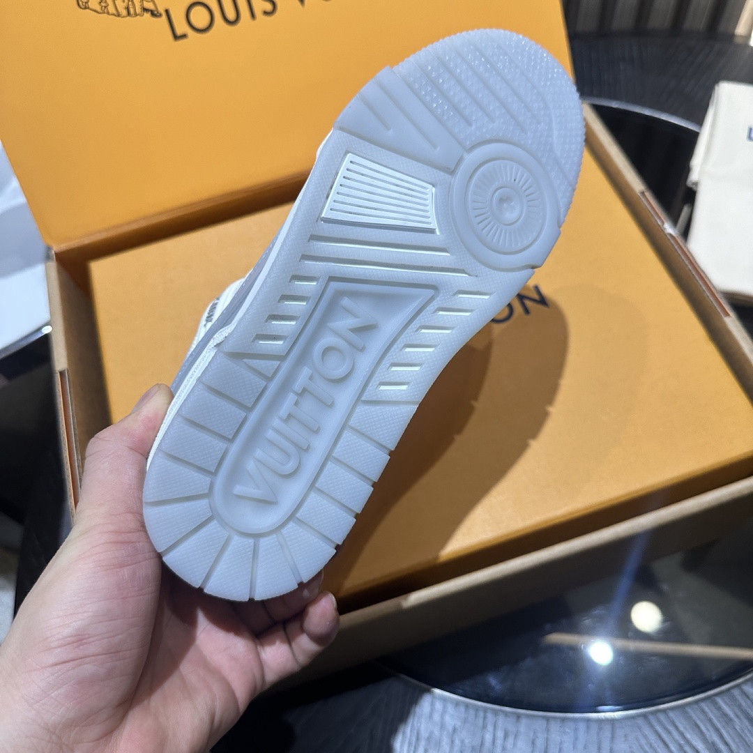 LVT SNEAKERS