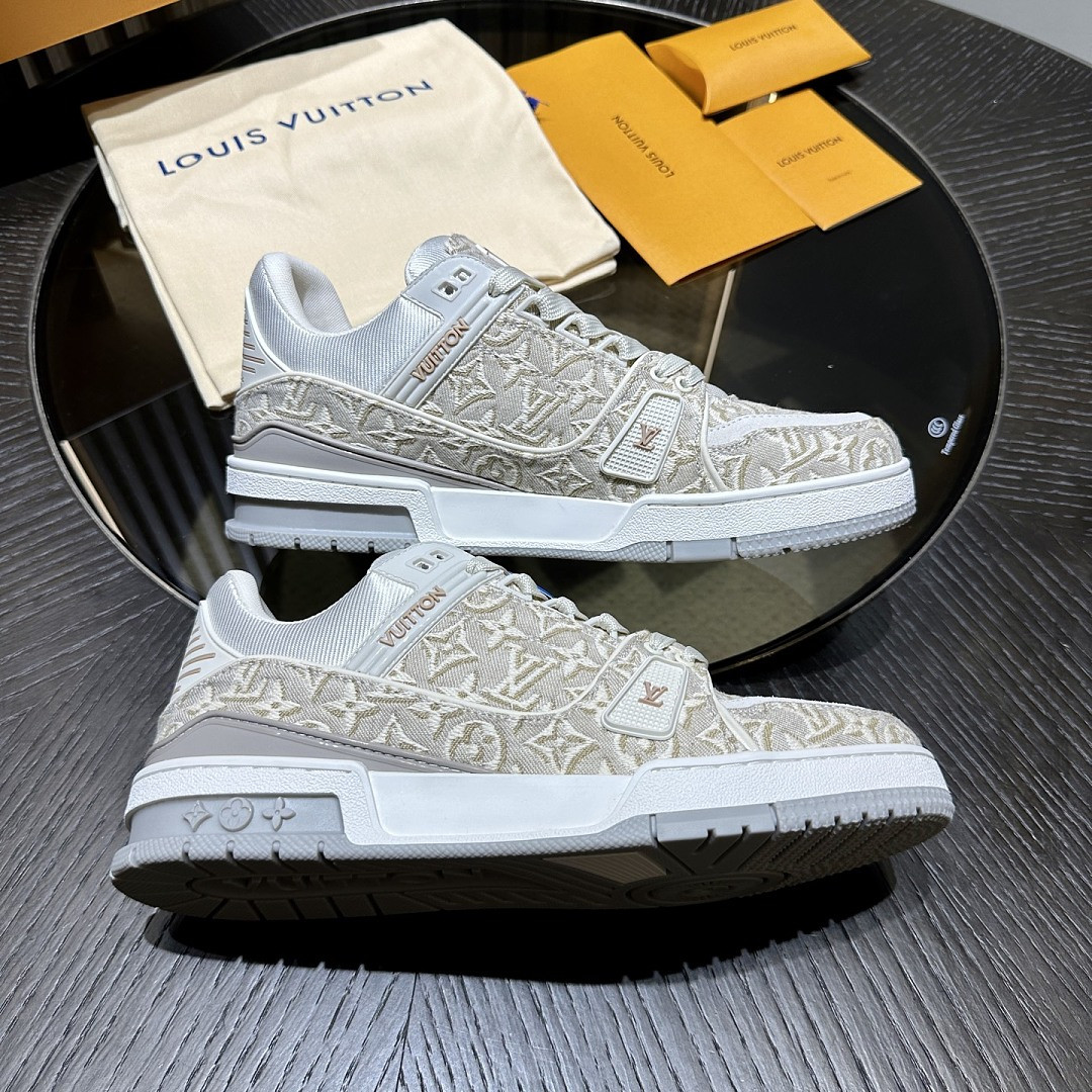 LVT SNEAKERS