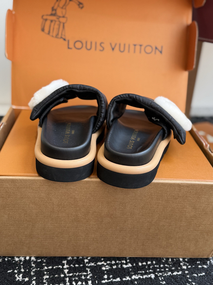 LVT SANDALS