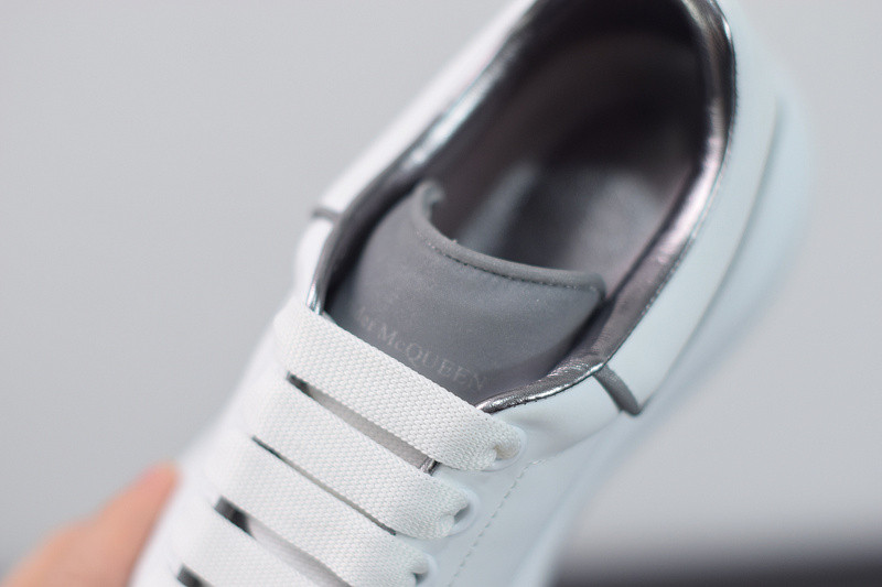 alexer mceen sneakers