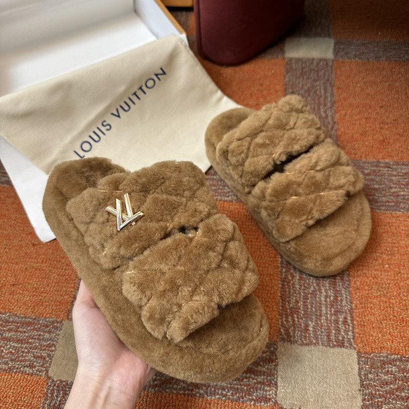 LVT SANDALS
