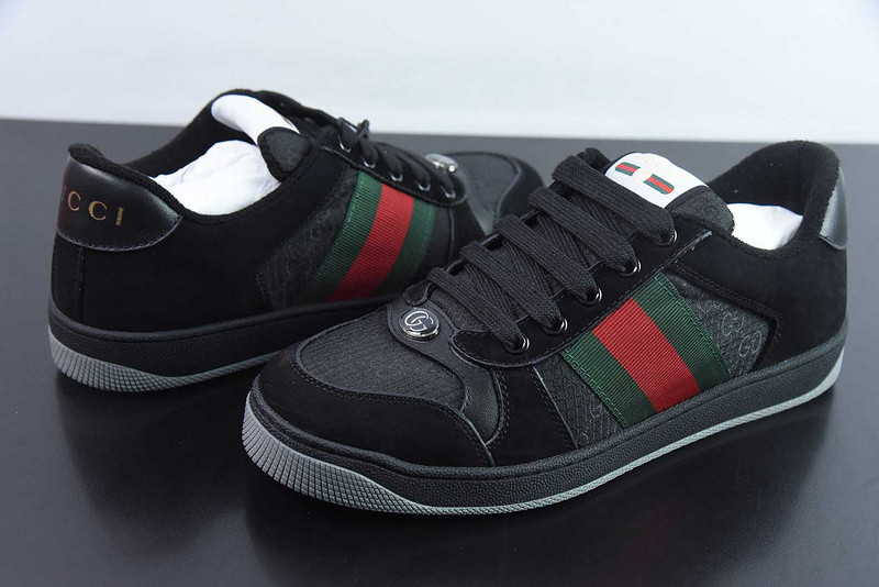 G*u*i sneaker
