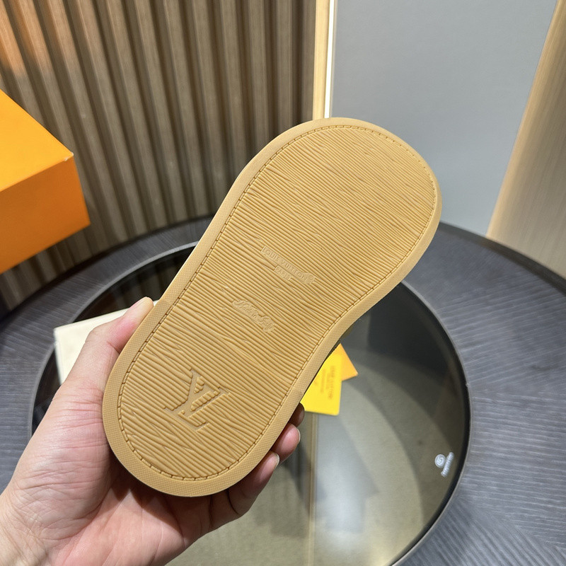 LVT SANDALS