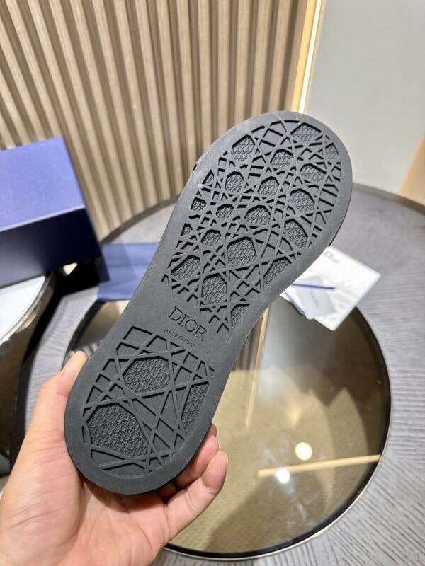 DIO* B33 SNEAKER