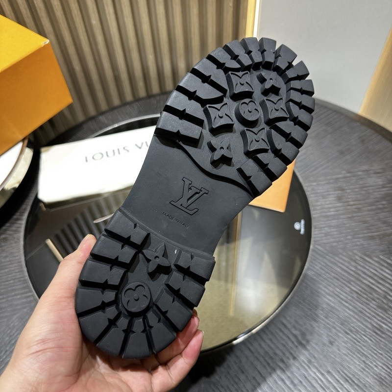 LVT BOOTS