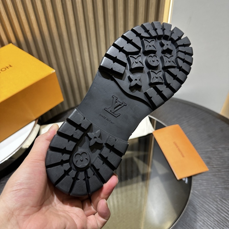 LVT BOOTS