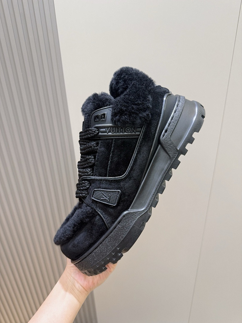 LVT SNEAKERS