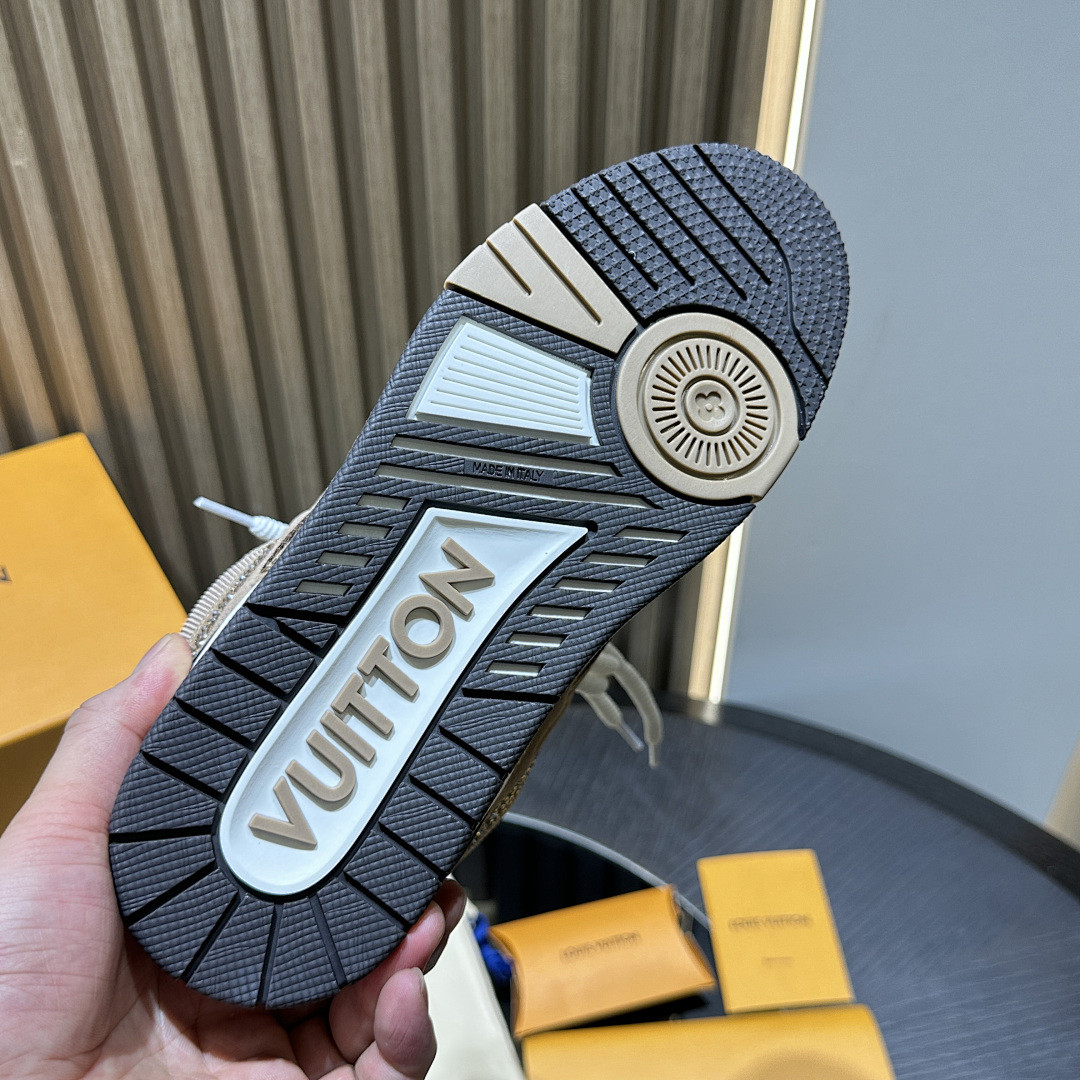 LVT SNEAKERS
