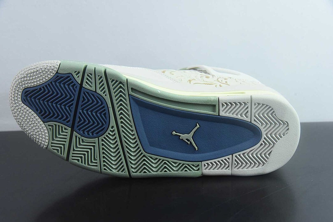 Air Jordan 4 SE "Somos Eternos" IM8116-047