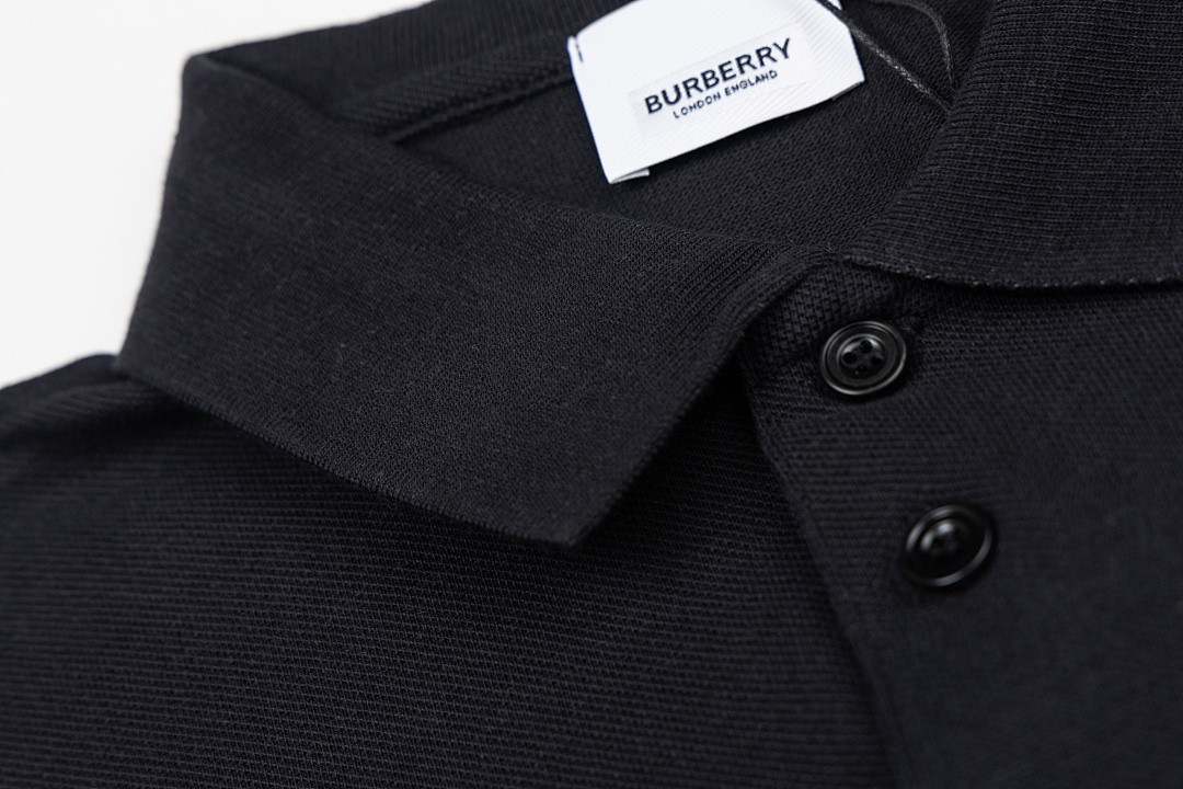 Bv*b*rry Clothes