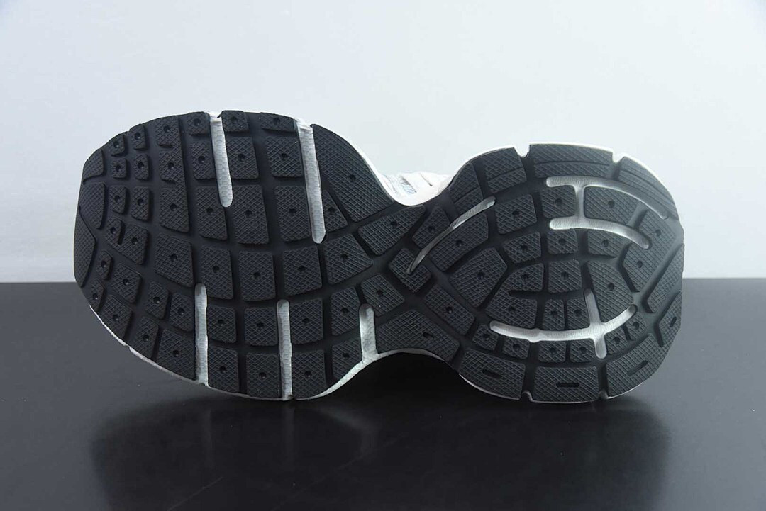 BC 3XL SNEAKER