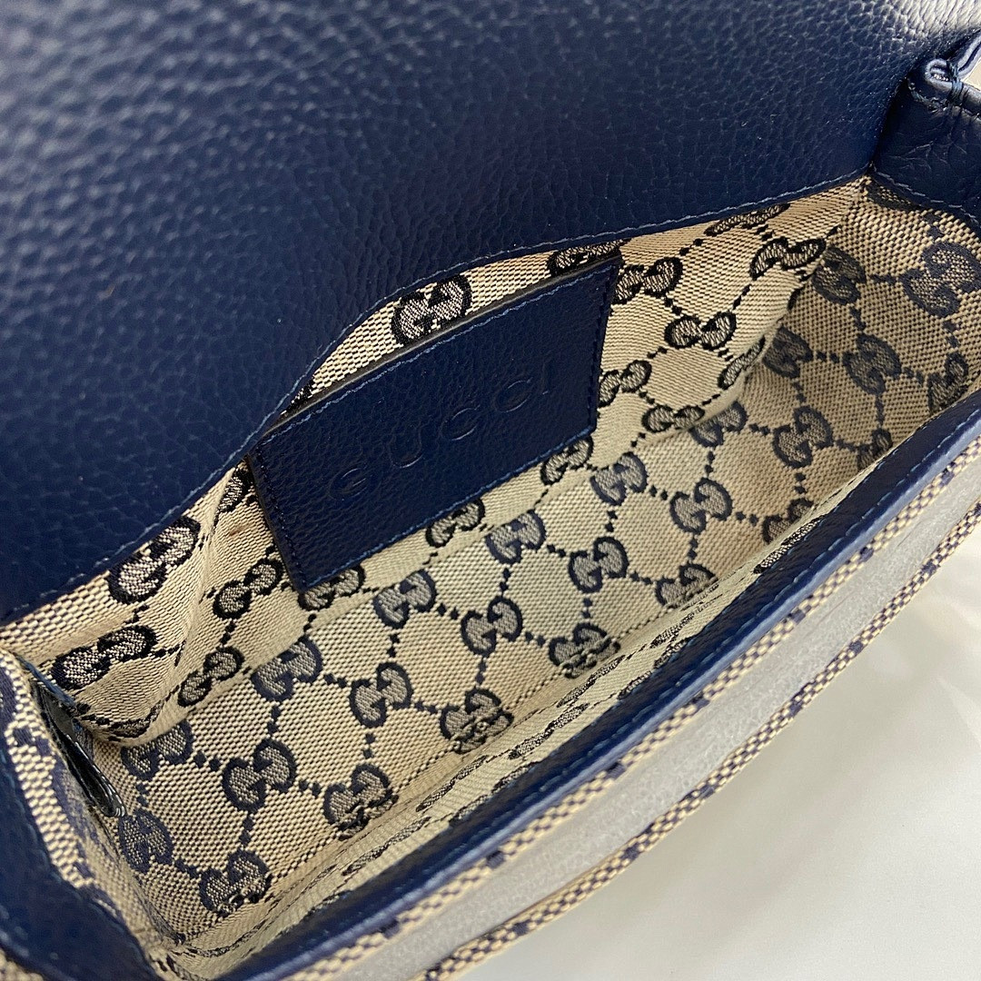 Gvc*1 BAG