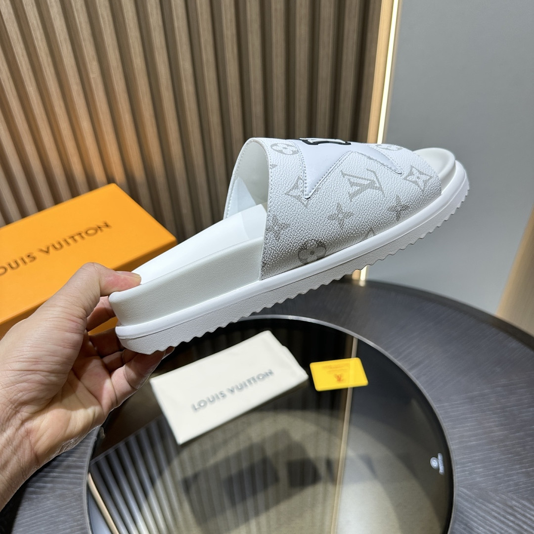 LVT SANDALS