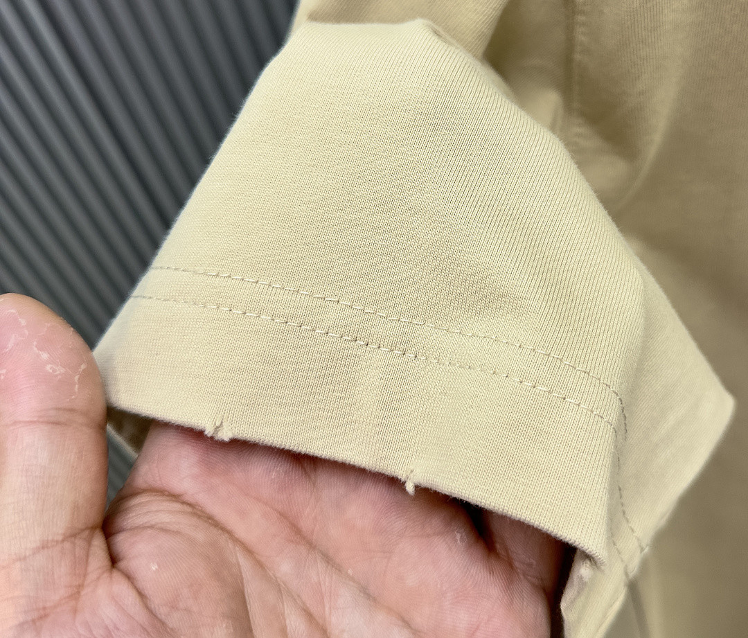 Mais0n Marg*e1a