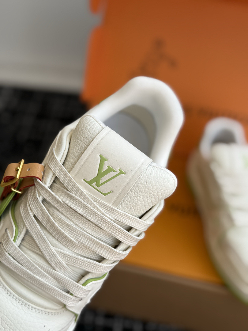 LVT SNEAKERS
