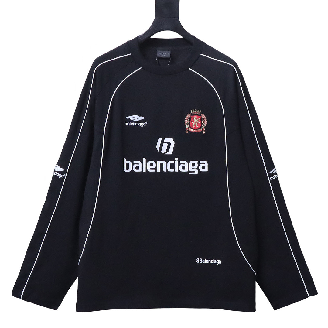 Ba1en*iaga Clothes
