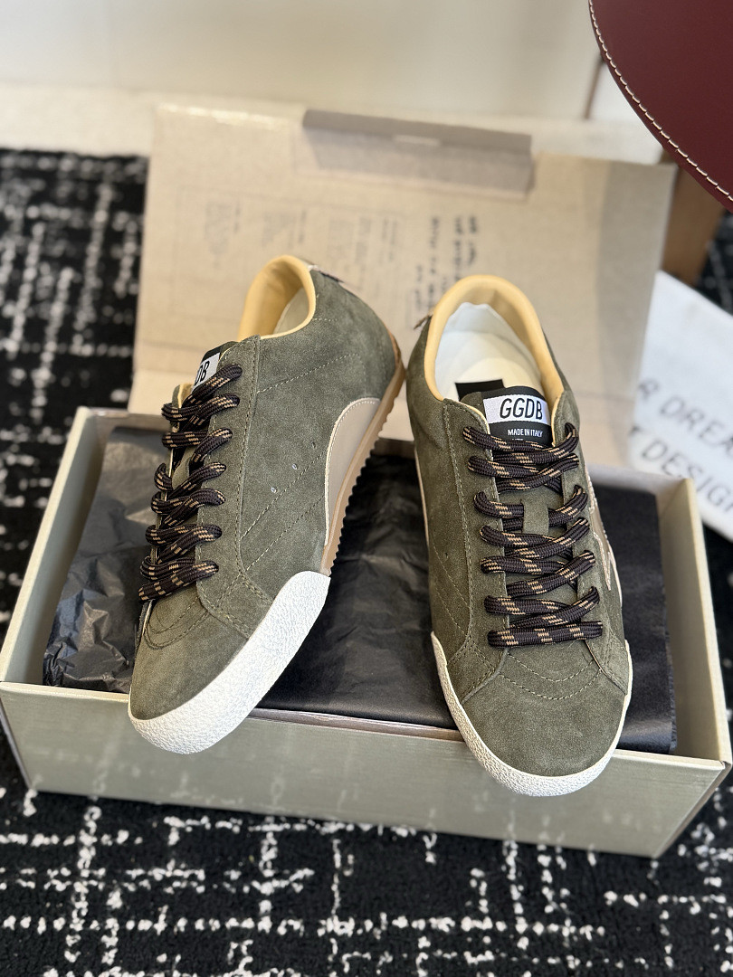 GGDB SNEAKER