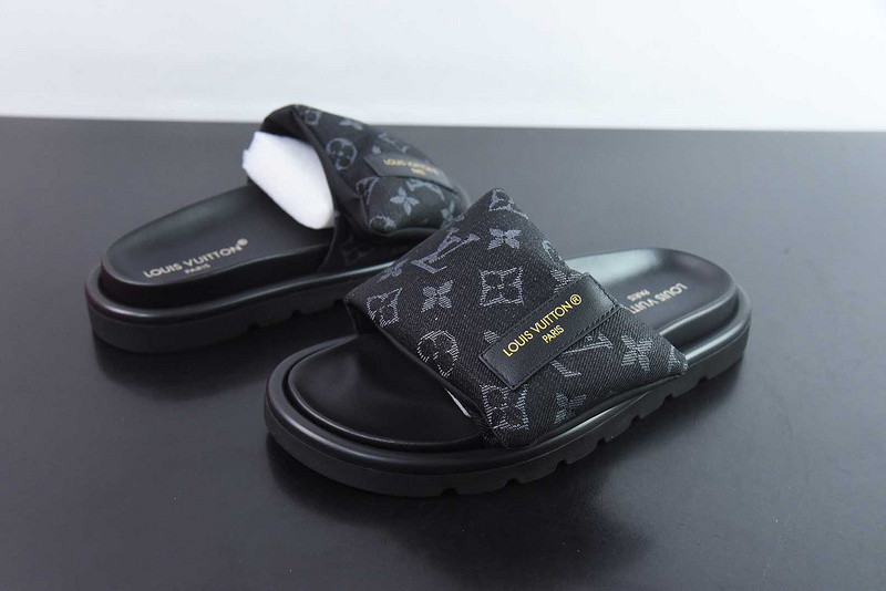 LVT SANDALS