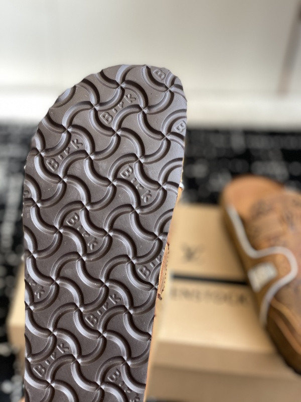 LVT SANDALS